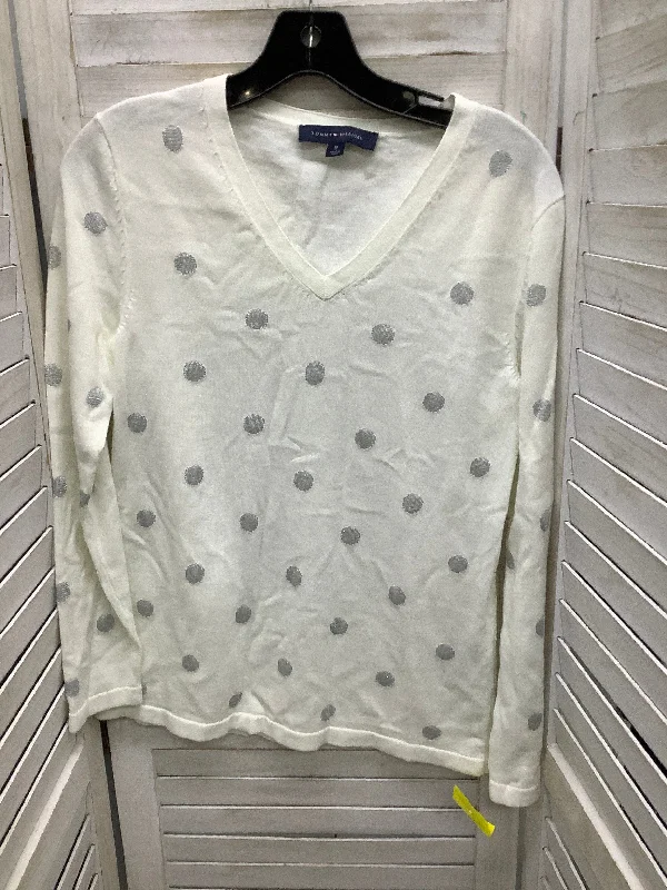 women's tops for those who love to shop for unique findsTop Long Sleeve By Tommy Hilfiger In Polkadot Pattern, Size: M