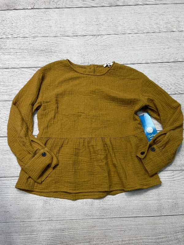 women's tops for those who want to add a touch of elegance and sophistication to their everyday wearTop Long Sleeve By Madewell In Yellow, Size: S