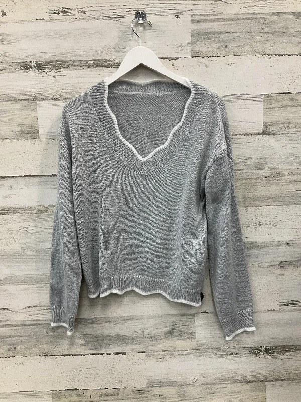 women's tops with embroidery detailsTop Long Sleeve By Clothes Mentor In Grey, Size: L