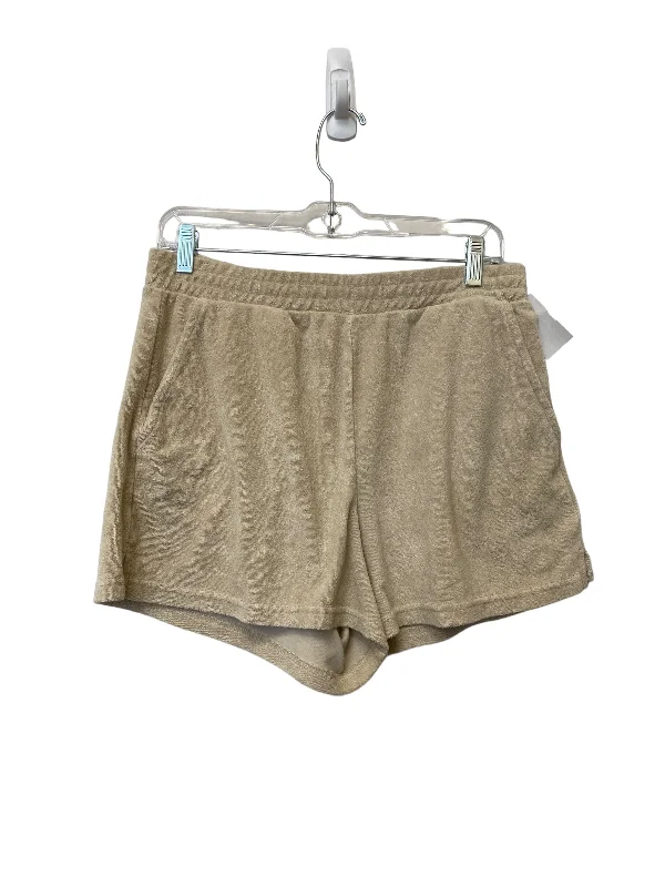 women's embroidered shortsBeige Shorts Clothes Mentor, Size M