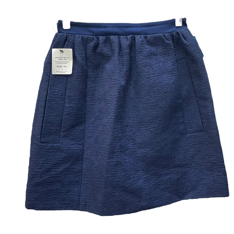 women's pencil pleat skirtsSkirt Designer By Carven Size: S