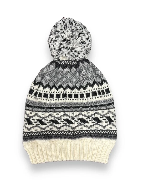 Pico Pom Hat