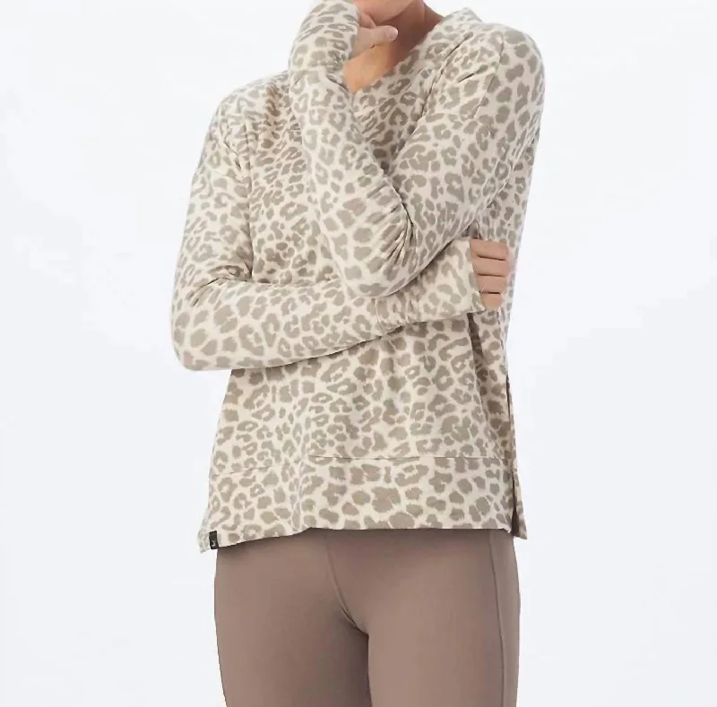 Plus-Size Quick-Dry Soft Knitted SweatersLounge Long Sleeve In Oatmilk Leopard