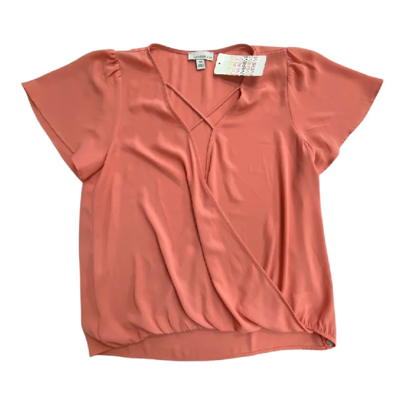 women's tops for those who believe in expressing their individuality through fashionTop Short Sleeve By Allison Joy In Coral, Size: Xs